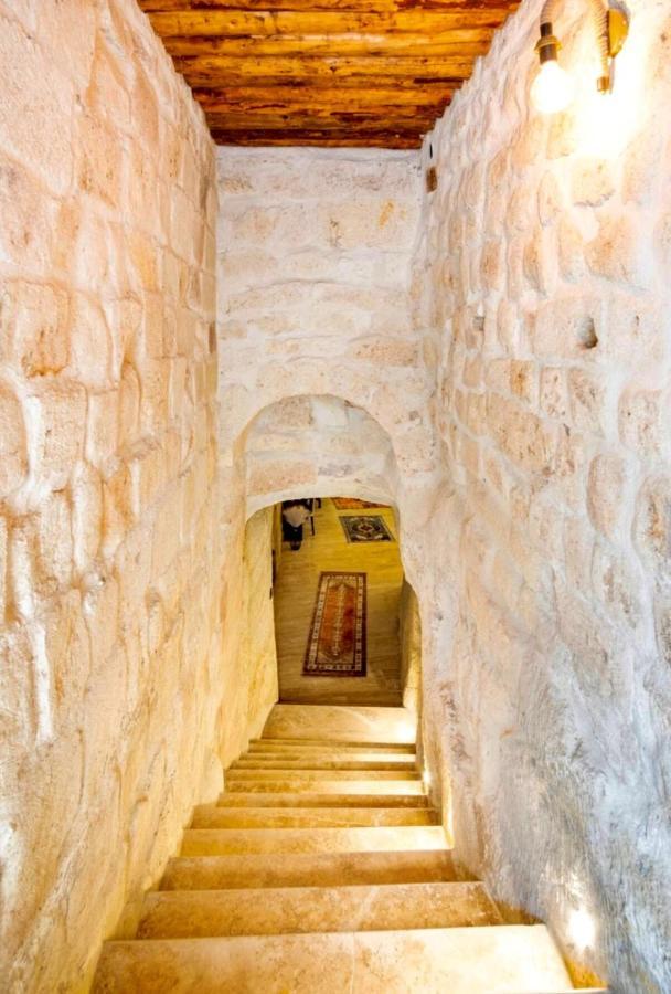 Uzay Cave Suite Hotel อูร์กุบ ภายนอก รูปภาพ