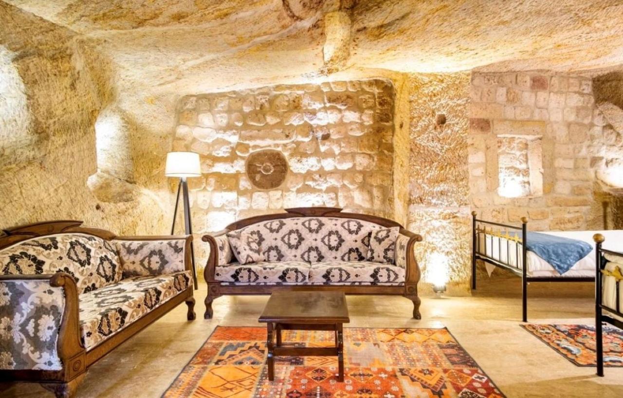 Uzay Cave Suite Hotel อูร์กุบ ภายนอก รูปภาพ